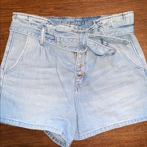 High waisted belted mom jeans